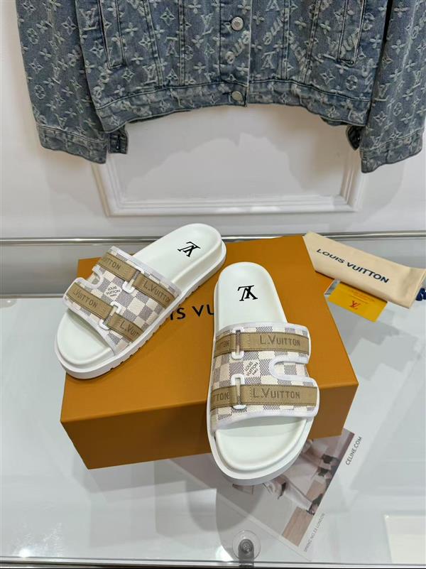 20251128184544625 210